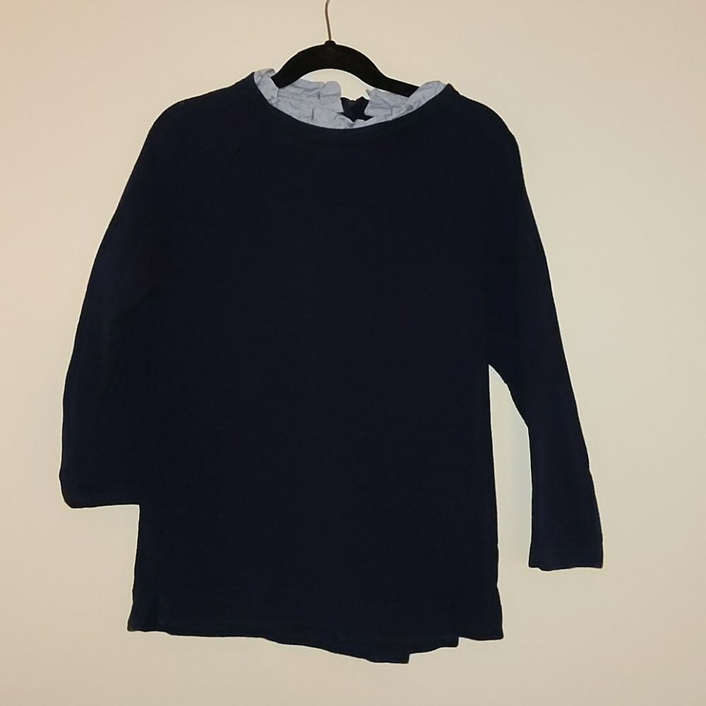 Girls shirt.